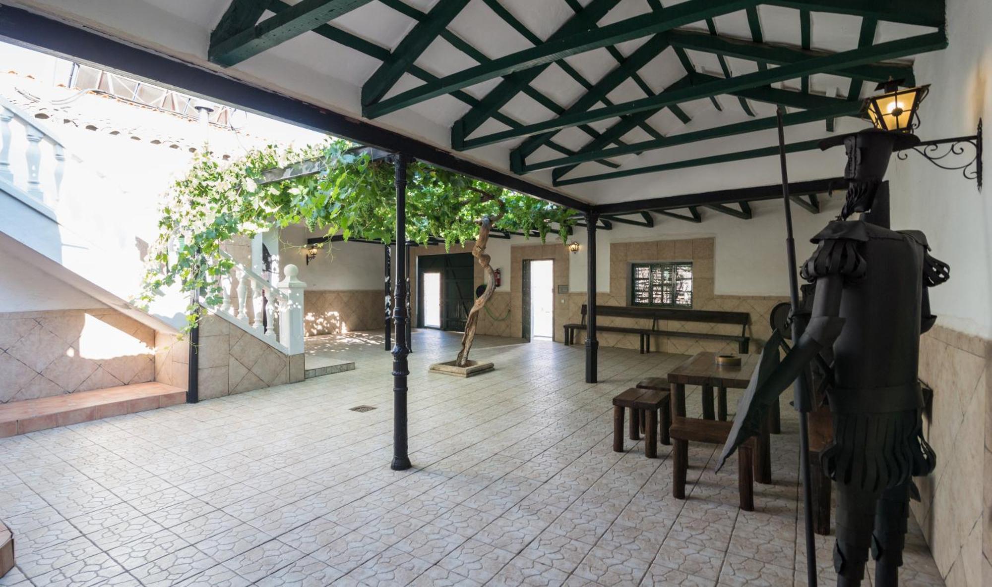 Casa Rural La Del Alba Seria Argamasilla De Alba Exterior photo